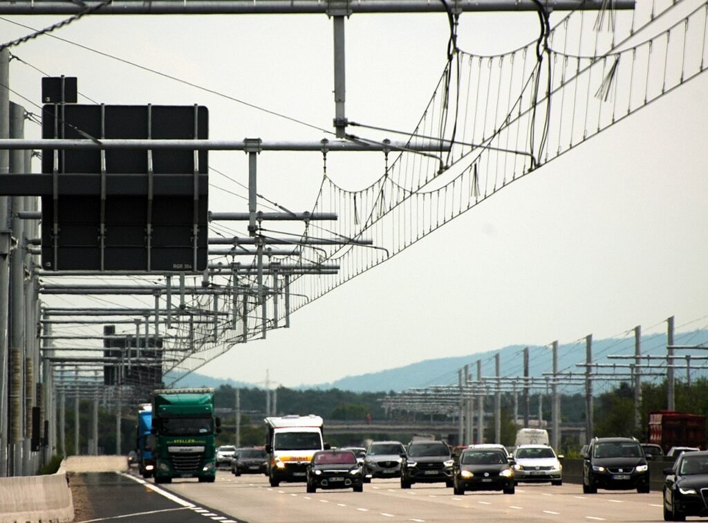 Elektrische snelweg tussen Frankfurt en Weiterstadt