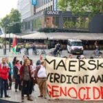 Demonstraties op de Coolsingel tegen MAERSK wapentransport