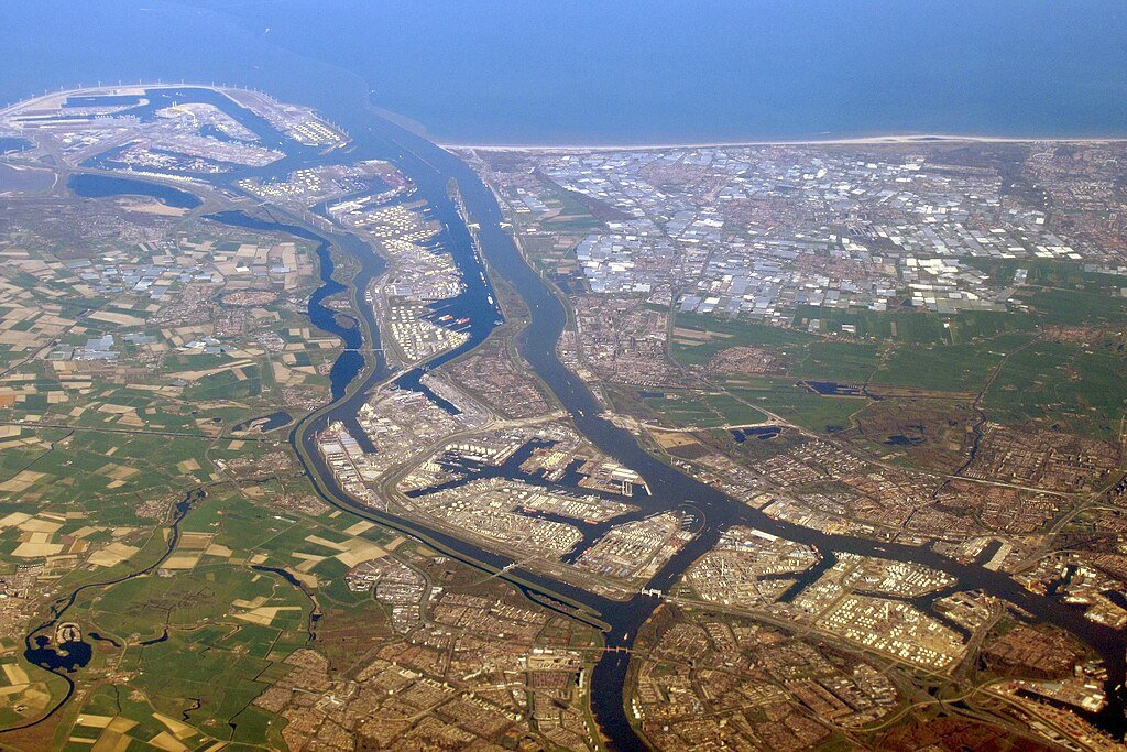 Vliegtuig foto Rotterdamse Haven